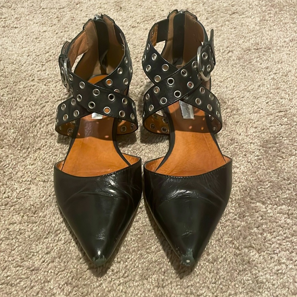 Halogen Flats